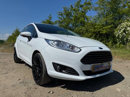 FORD FIESTA 1.0 T EcoBoost Zetec