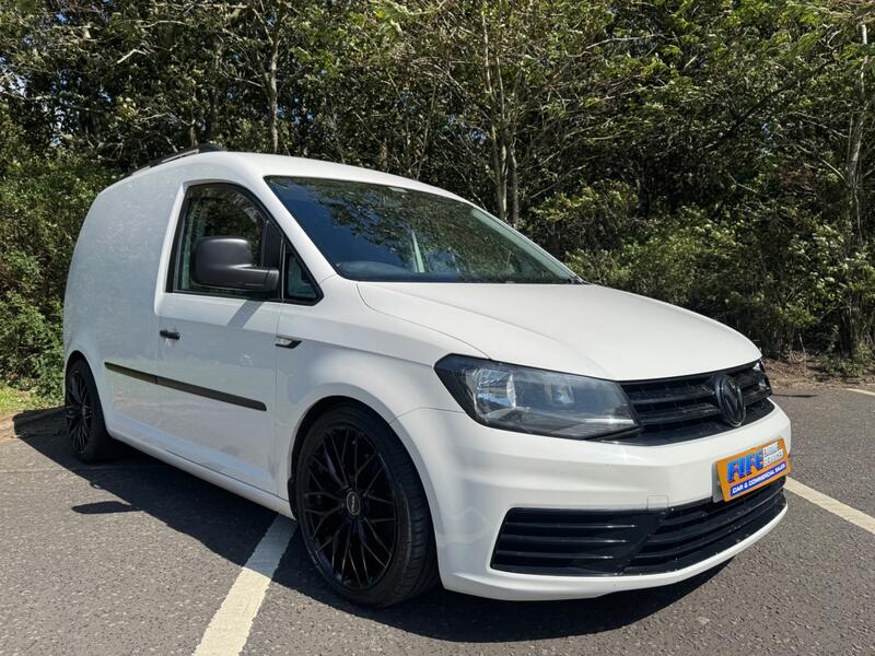 VOLKSWAGEN CADDY 1.6 TDI C20 BlueMotion Tech Startline